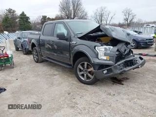 2015 Ford F-150 XLT with VIN 1FTEW1EG8FFC72205, listed as a IAAI auction lot 41971267 with 166,068 mi miles. Bid and sale history available at carsss.com. Image 1.