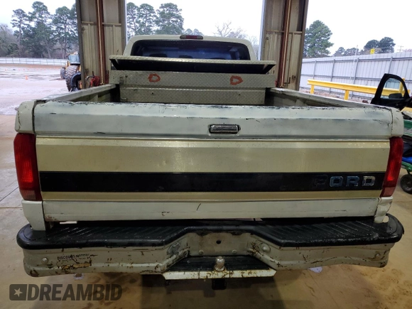 1997 Ford F-250 with VIN 1FTHX25F1VEC36996, listed as a Copart auction lot 45912135 with 344,882 mi miles and Clean title. Bid and sale history available at DreamBid. Image 6.