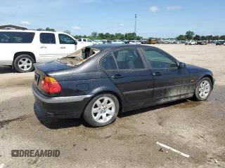 1999 BMW 3 Series 323i z VIN WBAAM3330XFP60241, wystawiony jako Copart lot #58614475 z przebiegiem 291 415 mil mil oraz Czysty tytuł • Clean title. Historia ofert i sprzedaży dostępna na DreamBid. Obrazek 3.