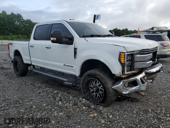 2018 Ford F-250 XL z VIN 1FT7W2BT3JEC16610, wystawiony jako Copart lot #60826045 z przebiegiem 93 965 mil mil oraz Szkoda całkowita • Salvage title. Historia ofert i sprzedaży dostępna na DreamBid. Obrazek 4.
