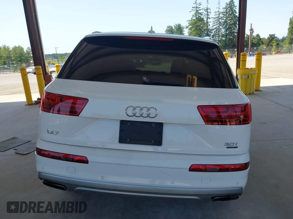 2018 Audi Q7 Premium Plus с VIN WA1LAAF77JD018455, выставлен на аукционе IAAI как лот 42385502 с пробегом 98 353 миль миль и . История ставок и продаж доступна на DreamBid. Изображение 16.
