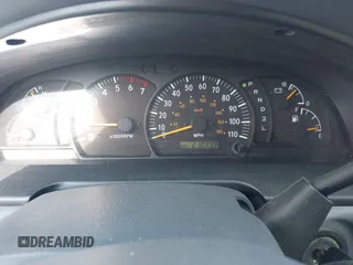 2000 Toyota Tundra SR5 with VIN 5TBBT4411YS094319, listed as a IAAI auction lot 42178871 with 210,339 mi miles and . Bid and sale history available at DreamBid. Image 7.