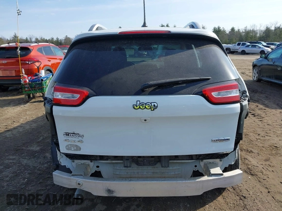2017 Jeep Cherokee Latitude z VIN 1C4PJMCBXHW668767, wystawiony jako IAAI lot #41795738 z przebiegiem 95 206 mil mil oraz . Historia ofert i sprzedaży dostępna na DreamBid. Obrazek 17.