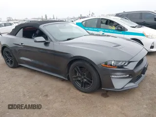 2018 Ford Mustang EcoBoost Premium с VIN 1FATP8UH8J5139309, выставлен на аукционе IAAI как лот 42482218 с пробегом 57 632 миль миль и . История ставок и продаж доступна на DreamBid. Изображение 1.
