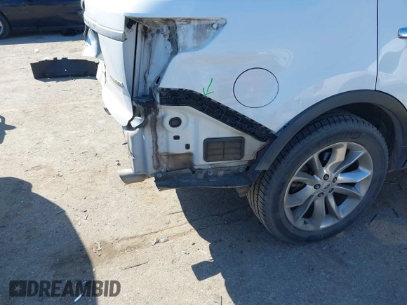 2014 Ford Explorer XLT with VIN 1FM5K7D84EGC20339, listed as a IAAI auction lot 41626166 with 172,956 mi miles and . Bid and sale history available at carsss.com. Image 6.