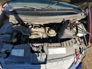 2001 Chrysler Town & Country LXi with VIN 2C4GP54L81R147203, listed as a Copart auction lot 47129065 with 140,036 mi miles and Salvage Title. Bid and sale history available at DreamBid. Image 12.