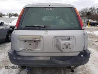 1997 Honda CR-V with VIN JHLRD1852VC031860, listed as a Copart auction lot 88397465 with 407,837 mi miles and Salvage Title. Bid and sale history available at carsss.com. Image 6.