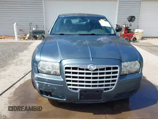2005 Chrysler 300 with VIN 2C3JA43R45H616682, listed as a IAAI auction lot 41853835 with 158,464 mi miles. Bid and sale history available at carsss.com. Image 12.