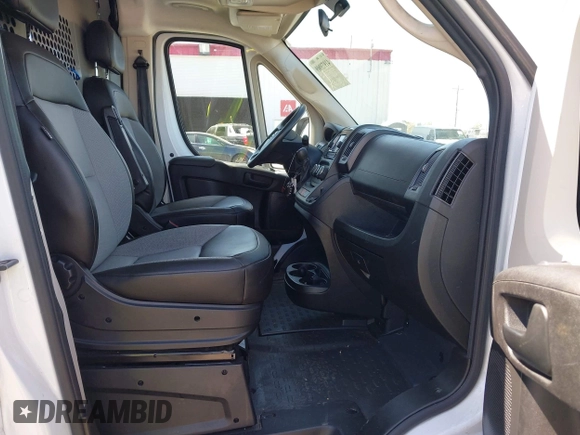 2019 Ram ProMaster Cargo with VIN 3C6TRVNG2KE535158, listed as a IAAI auction lot 41973909 with 91,922 mi miles and . Bid and sale history available at DreamBid. Image 5.