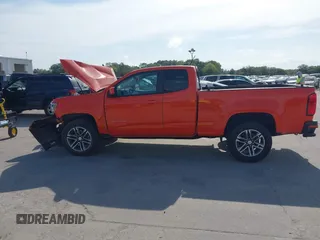 2021 Chevrolet Colorado 2WD Work Truck z VIN 1GCHSBEA9M1154037, wystawiony jako IAAI lot #42084993 z przebiegiem 41 710 mil mil oraz . Historia ofert i sprzedaży dostępna na DreamBid. Obrazek 15.