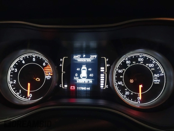 2019 Jeep Cherokee Latitude with VIN 1C4PJMCB7KD142941, listed as a IAAI auction lot 41491536 with 117,840 mi miles. Bid and sale history available at carsss.com. Image 7.