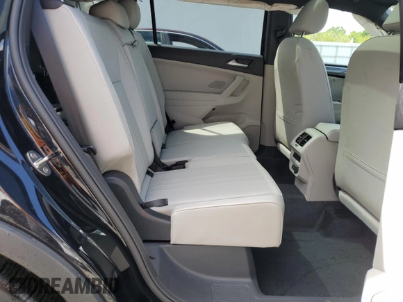 2024 Volkswagen Tiguan SE R-Line Black with VIN 3VVCB7AX3RM070602, listed as a Copart auction lot 51144845 with 10,008 mi miles and Non repairable. Bid and sale history available at DreamBid. Image 11.