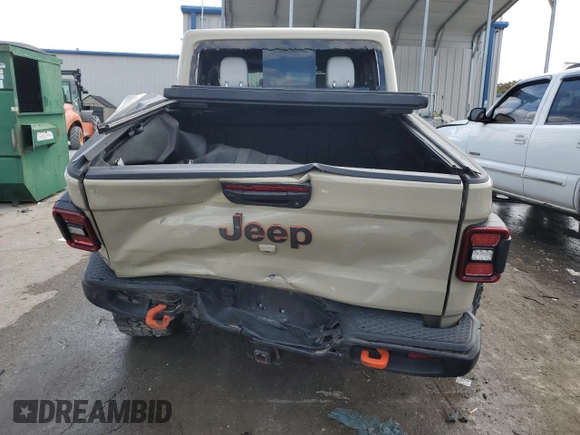 2020 Jeep Gladiator Mojave z VIN 1C6JJTEG9LL208154, wystawiony jako Copart lot #70474844 z przebiegiem 31 065 mil mil oraz Szkoda całkowita • Salvage title. Historia ofert i sprzedaży dostępna na DreamBid. Obrazek 6.