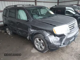 2015 Honda Pilot EX-L z VIN 5FNYF4H70FB051406, wystawiony jako IAAI lot #42408553 z przebiegiem 93 281 mil mil oraz . Historia ofert i sprzedaży dostępna na DreamBid. Obrazek 1.