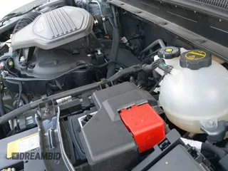 2025 Chevrolet Blazer LT с VIN 3GNKBJRS1SS164941, выставлен на аукционе IAAI как лот 43190640 с пробегом 13 382 миль миль и . История ставок и продаж доступна на DreamBid. Изображение 19.