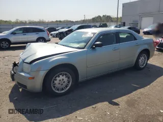 2006 Chrysler 300 with VIN 2C3KA43R36H484102, listed as a Copart auction lot 53086605 with 152,474 mi miles and Clean Title. Bid and sale history available at carsss.com. Image 1.
