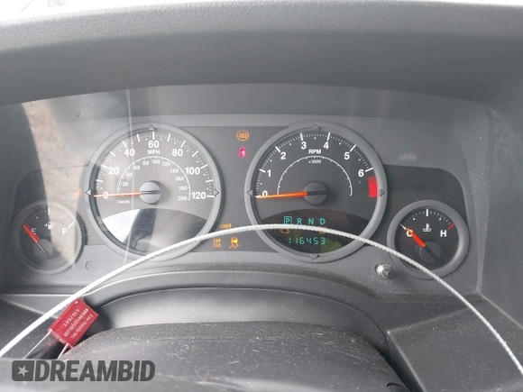 2008 Jeep Patriot Sport z VIN 1J8FF28W98D798783, wystawiony jako IAAI lot #42289785 z przebiegiem 116 453 mil mil oraz . Historia ofert i sprzedaży dostępna na DreamBid. Obrazek 7.