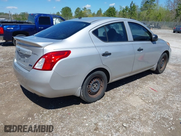 2014 Nissan Versa SV with VIN 3N1CN7AP5EL804830, listed as a IAAI auction lot 41886107 with 140,952 mi miles. Bid and sale history available at carsss.com. Image 4.
