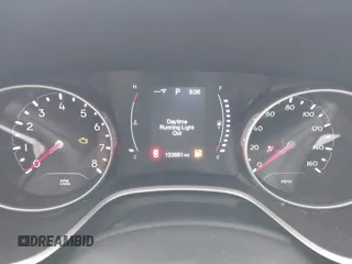 2019 Jeep Compass Sport с VIN 3C4NJCAB6KT726438, выставлен на аукционе IAAI как лот 41459110 с пробегом 125 000 миль миль и . История ставок и продаж доступна на DreamBid. Изображение 7.