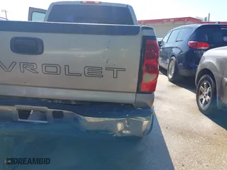 2004 Chevrolet Silverado 1500 Z71 with VIN 1GCEK19T74E359891, listed as a IAAI auction lot 41956127 with 189,058 mi miles. Bid and sale history available at carsss.com. Image 6.