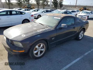 2008 Ford Mustang GT Deluxe with VIN 1ZVHT82H485176329, listed as a Copart auction lot 55116465 with 90,929 mi miles and Clean Title. Bid and sale history available at carsss.com. Image 1.