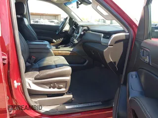 2019 Chevrolet Suburban LT with VIN 1GNSKHKC3KR298509, listed as a IAAI auction lot 42008133 with 101,253 mi miles. Bid and sale history available at carsss.com. Image 5.