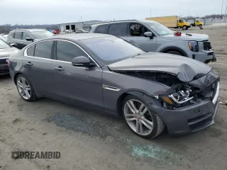2017 Jaguar XE 35t Prestige with VIN SAJAK4BV3HA948348, listed as a Copart auction lot 41881434 with 87,257 mi miles and Salvage Title. Bid and sale history available at carsss.com. Image 4.