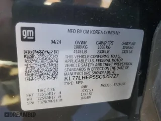 2025 Chevrolet Trax LT with VIN KL77LHEP5SC025727, listed as a Copart auction lot 48520815 with 7,207 mi miles and Salvage Title. Bid and sale history available at carsss.com. Image 13.