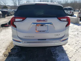 2024 GMC Terrain Denali with VIN 3GKALXEG9RL248701, listed as a Copart auction lot 45348185 with 9,184 mi miles and Non repairable. Bid and sale history available at DreamBid. Image 6.