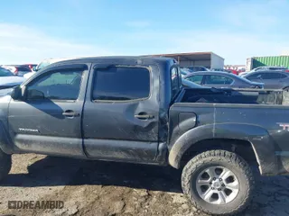 2009 Toyota Tacoma with VIN 3TMLU42N69M035363, listed as a IAAI auction lot 41076047 with 243,850 mi miles. Bid and sale history available at carsss.com. Image 6.