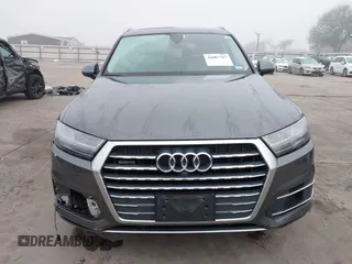 2018 Audi Q7 Premium Plus with VIN WA1LHAF70JD040387, listed as a IAAI auction lot 41087797 with 75,031 mi miles. Bid and sale history available at carsss.com. Image 6.