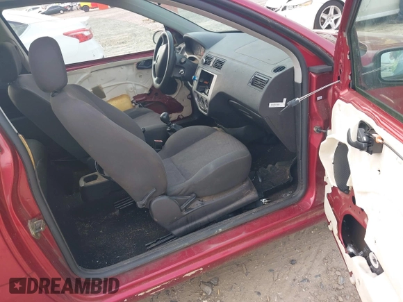 2005 Ford Focus S with VIN 3FAFP31N85R124290, listed as a IAAI auction lot 42045873 with Not Provided miles and . Bid and sale history available at carsss.com. Image 5.