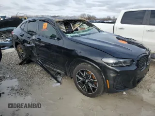 2024 BMW X4 xDrive30i z VIN 5UX33DT02R9U91458, wystawiony jako Copart lot #89126955 z przebiegiem Nie podano mil oraz Szkoda całkowita • Salvage title. Historia ofert i sprzedaży dostępna na DreamBid. Obrazek 4.