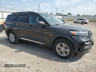 2020 Ford Explorer XLT z VIN 1FMSK8DH5LGC87327, wystawiony jako Copart lot #56248725 z przebiegiem 124 778 mil mil oraz Szkoda całkowita • Salvage title. Historia ofert i sprzedaży dostępna na DreamBid. Obrazek 4.