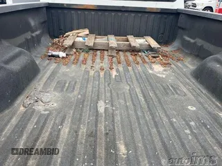 2011 Ford F-250 XL с VIN 1FT7X2B63BEC95088, выставлен на аукционе IAAI как лот 42619750 с пробегом 306 174 миль миль и . История ставок и продаж доступна на DreamBid. Изображение 7.