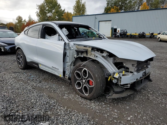 2023 Ford Mustang Mach-E GT with VIN 3FMTK4SE1PMB01672, listed as a Copart auction lot 78266234 with 9,749 mi miles and Salvage Title. Bid and sale history available at DreamBid. Image 4.
