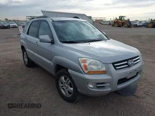 2005 Kia Sportage LX with VIN KNDJE723557070596, listed as a IAAI auction lot 42008414 with 215,204 mi miles and . Bid and sale history available at carsss.com. Image 1.