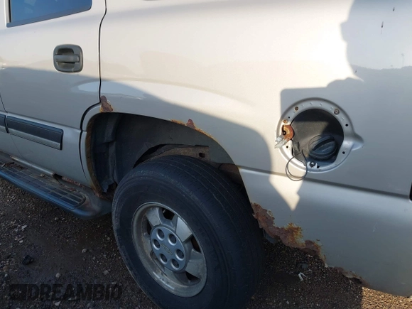 2005 Chevrolet Tahoe Z71 with VIN 1GNEK13Z25J219681, listed as a IAAI auction lot 42494859 with 265,157 mi miles and . Bid and sale history available at DreamBid. Image 13.