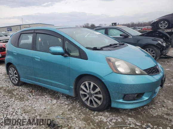 2013 Honda Fit Sport z VIN JHMGE8H56DC020352, wystawiony jako Copart lot #47624385 z przebiegiem 186 407 mil mil oraz Szkoda całkowita • Salvage title. Historia ofert i sprzedaży dostępna na DreamBid. Obrazek 4.