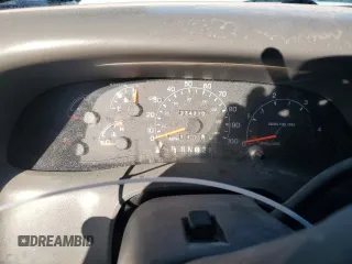 2000 Ford F-350 XL with VIN 1FTSW31F6YEC96409, listed as a Copart auction lot 42994345 with 334,310 mi miles and Salvage title. Bid and sale history available at DreamBid. Image 9.
