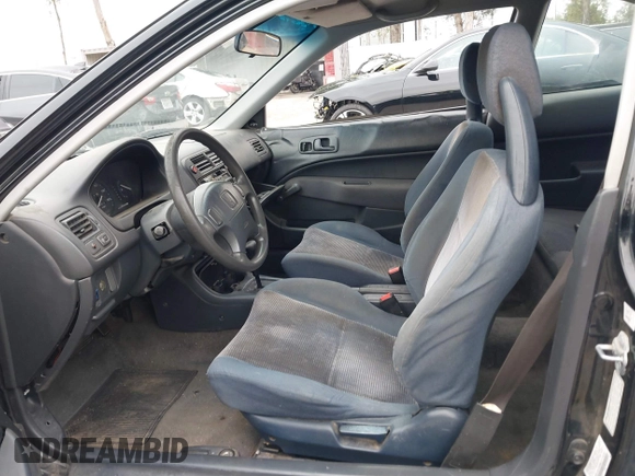 1998 Honda Civic DX with VIN 1HGEJ6220WL011528, listed as a IAAI auction lot 41858815 with 162,818 mi miles. Bid and sale history available at carsss.com. Image 5.