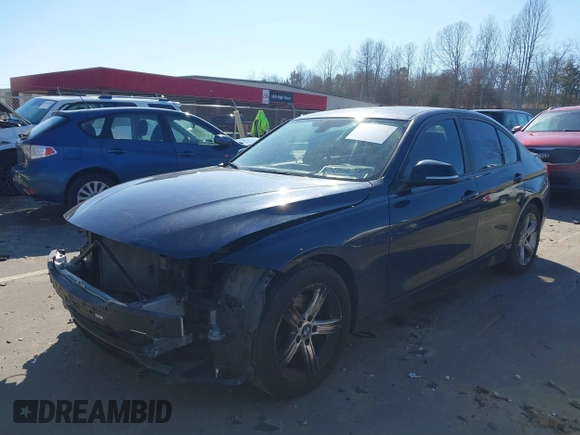 2013 BMW 3 Series 320i with VIN WBA3B1C5XDF461582, listed as a IAAI auction lot 41644855 with 159,363 mi miles. Bid and sale history available at carsss.com. Image 18.