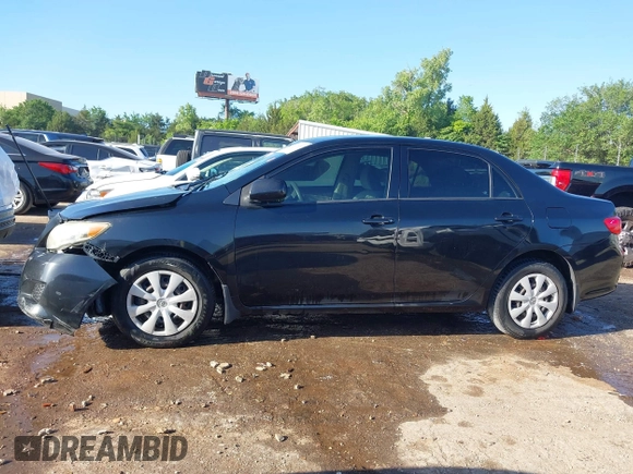 2010 Toyota Corolla z VIN 1NXBU4EE0AZ283899, wystawiony jako IAAI lot #42264821 z przebiegiem 192 880 mil mil oraz . Historia ofert i sprzedaży dostępna na DreamBid. Obrazek 14.