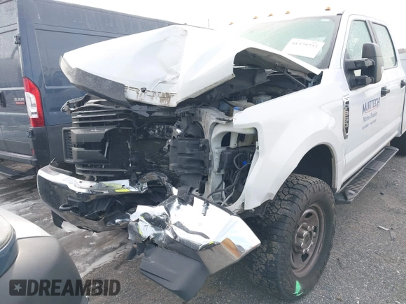 2019 Ford F-350 with VIN 1FD7W3B65KED43890, listed as a IAAI auction lot 41379733 with 130,113 mi miles and . Bid and sale history available at DreamBid. Image 6.