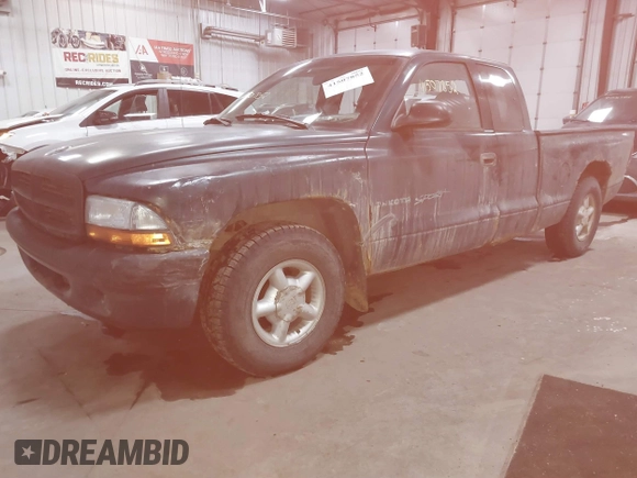 1998 Dodge Dakota with VIN 1B7FL22P1WS723652, listed as a IAAI auction lot 41507852 with 296,031 mi miles. Bid and sale history available at carsss.com. Image 18.