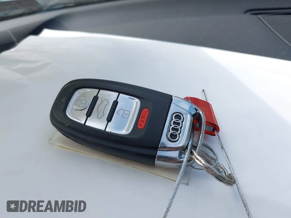 2014 Audi Q5 with VIN WA1CFBFP6EA044866, listed as a IAAI auction lot 40602539 with 99,143 mi miles and . Bid and sale history available at DreamBid. Image 11.