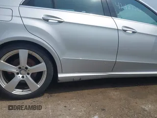 2011 Mercedes-Benz E 350 Luxury с VIN WDDHF8HB5BA467794, выставлен на аукционе IAAI как лот 42487202 с пробегом 228 854 миль миль и . История ставок и продаж доступна на DreamBid. Изображение 6.