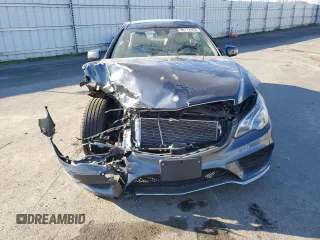 2016 Mercedes-Benz E-Class E 400 with VIN WDDKJ6FB8GF329415, listed as a Copart auction lot 88172405 with 69,700 mi miles and Salvage Title. Bid and sale history available at carsss.com. Image 5.
