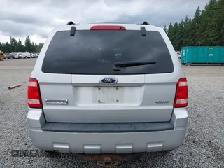 2008 Ford Escape XLT с VIN 1FMCU93118KB07144, выставлен на аукционе IAAI как лот 42597705 с пробегом 178 971 миль миль и . История ставок и продаж доступна на DreamBid. Изображение 16.