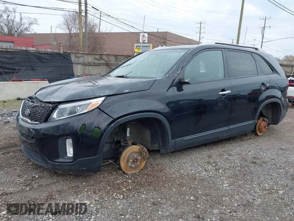 2014 Kia Sorento LX with VIN 5XYKT4A62EG490307, listed as a IAAI auction lot 41957200 with 104,331 mi miles. Bid and sale history available at carsss.com. Image 2.